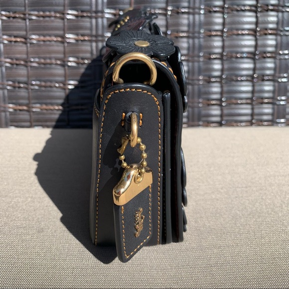 *SOLD* Coach Tea Rose Dinky in Black Purple with Brass - Picture 4 of 15